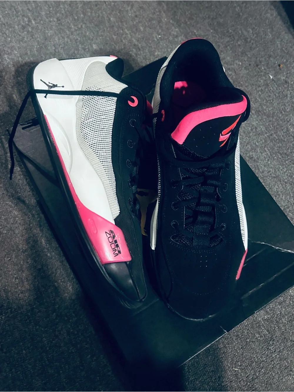 Jordan Luka 77 Basketball Shoes. Size 11.5